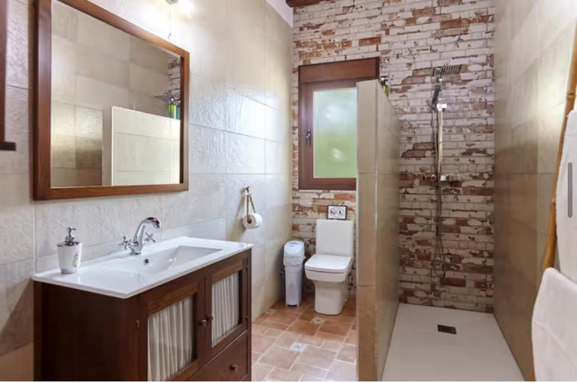 Alojamiento Turistico Loma Alta Cambil Exterior photo